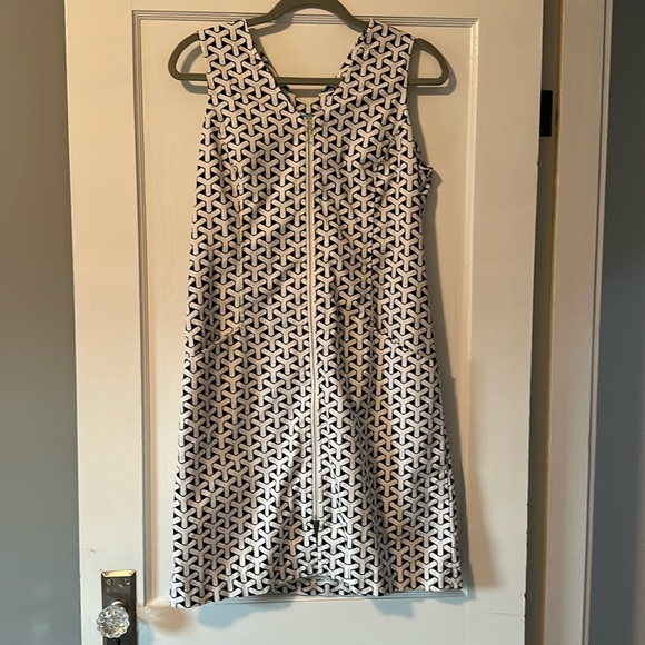 J.McLaughlin Dress geometric print, shift dress - Picture 1 of 6
